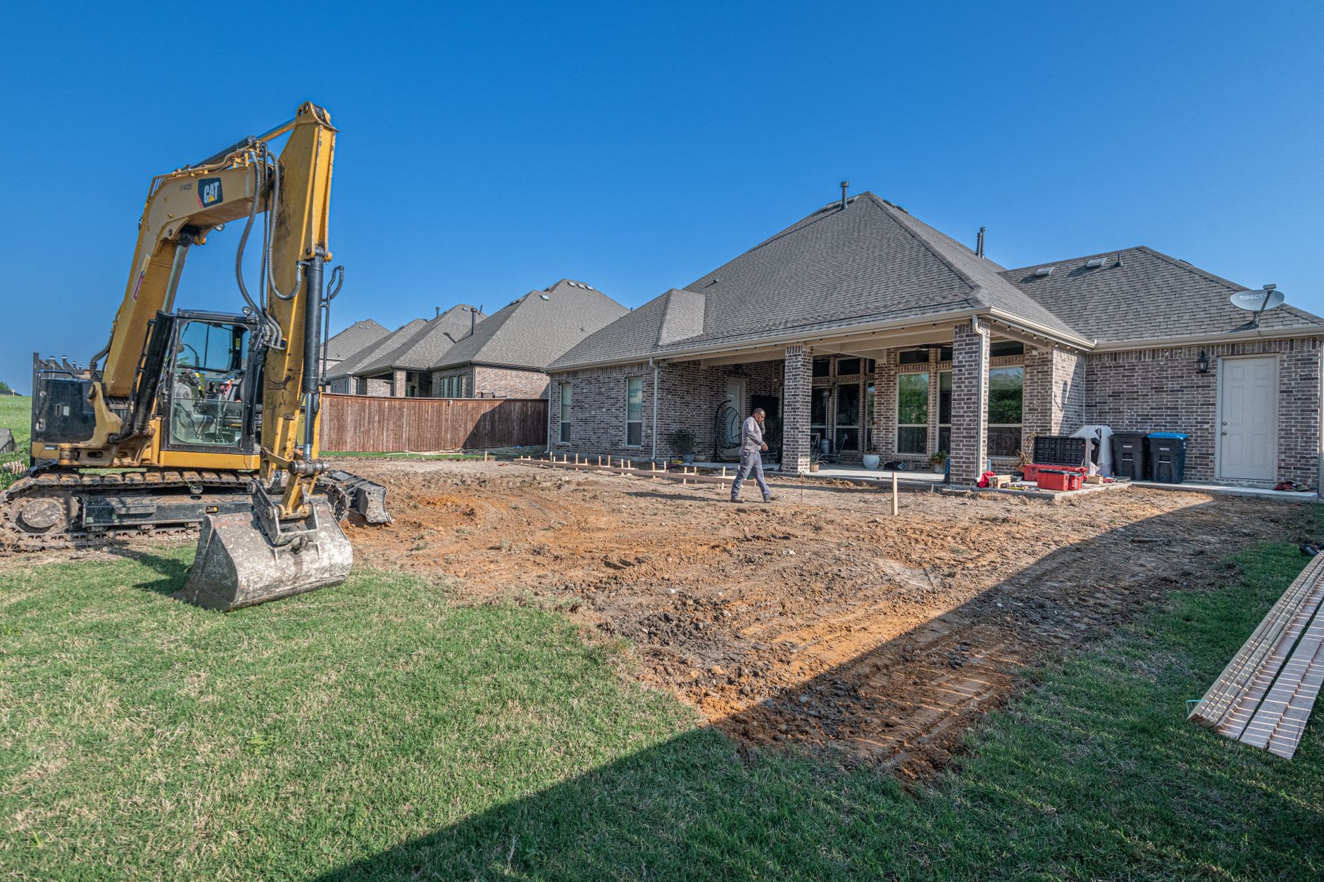 Junk Removal — Garza landscape and junk removal